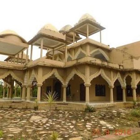 Royal Heritage Bandhavgarh Hotel Bandhavgarh National Park Buitenkant foto
